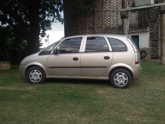 chevrolet meriva gl plus 2012 nafta gnc todo al día permuto mayor valor