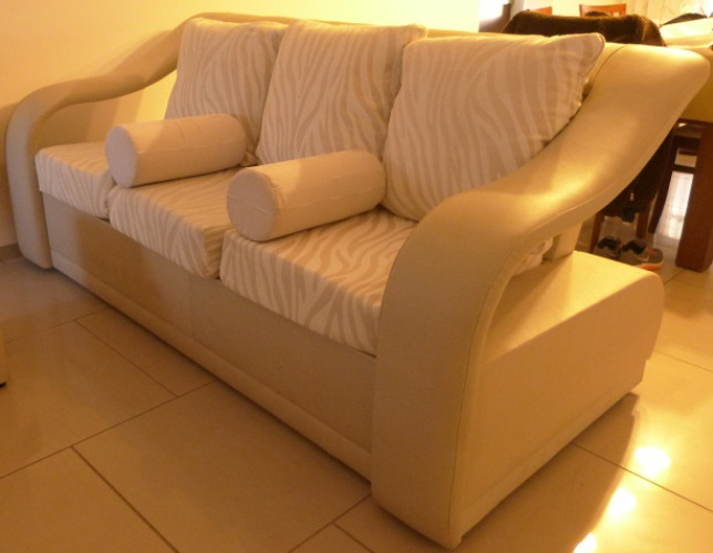 vendo sillon de 3 cuerpos. impecable. moderno.