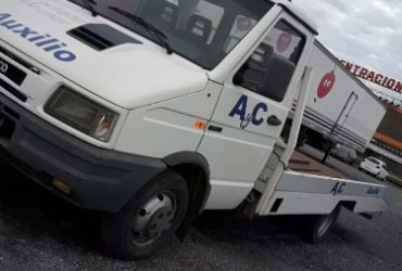 vendo iveco daily (motor 4910) recién reparada a nuevo, para asentar, modelo 1998, plancha fija, papeles al día