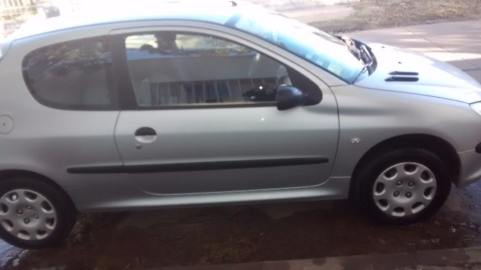 peugeot 206 x-line 1.4 cc, 3 pts, 93000 km, mod. 2006, 2da mano !se acepta solo efectivo, no permuto, vendo por necesidad del dinero!