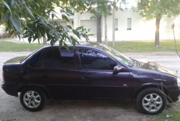 vendo corsa mod. 96 1.6 gls nafta/gnc 5 puertas