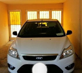 vendo ford focus mod. 2012 motor 16 impecable 76000 km único dueño papeles al dia