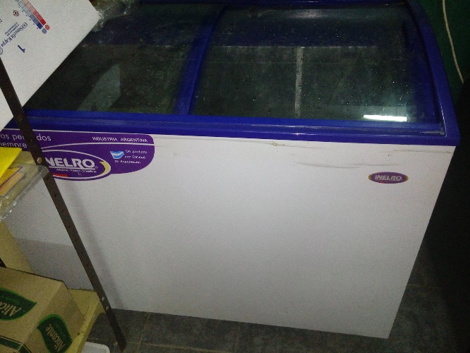 vendo freezer inelro 350 litros puerta de vidrio excelente