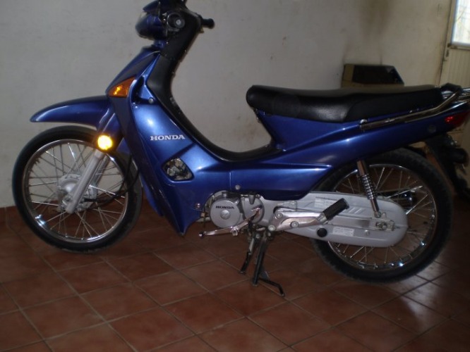 busco zanella styler o corven milano o motomel strato. tengo una honda wave para permutar. más detalles mandar al wsp.