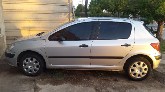 peugeot 307 xr 2004