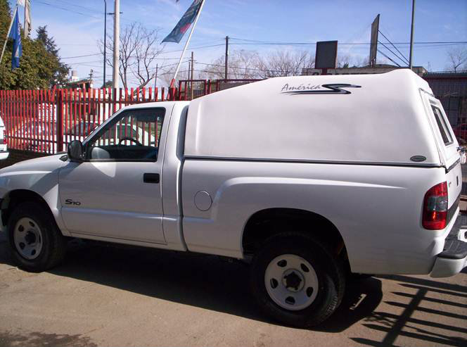 vdo cupula s10 cab simple con vidrio atras, resorte a gas cerradura, blanca como nueva muy poco uso