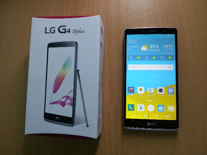 lg g4 h540 dual sim. 1 mes de uso, perfecto estado, con vidrio protector y funda. viene en caja y con cargador.