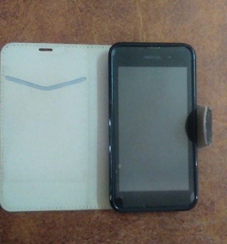 vendo nokia lumia 530 c/funda