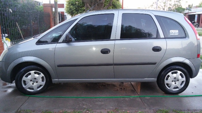 vendo meriva glplus2008 c/ gnc muy buebuena