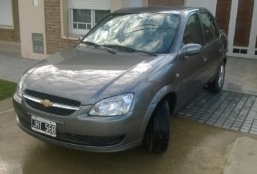 vendo chevrolet classic 2010 full, 81000 km reales, único dueño, buen calzado, buen ut, mejor motor solo hace falta combustible y andar y andar . . .