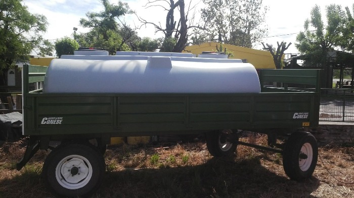 tanque de 3.500 litros marca geotec, sin uso, montado sobre acoplado de 4 mtrs o solo