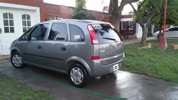 vendo meriva glplus2008 c/ gnc muy buebuena