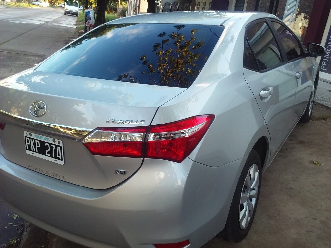 imperdible oportunidad! vendo excelente toyota corolla xli patentado diciembre 2015, con 6000 km!! impecable, igual a 0km. no permuto. precio contado.