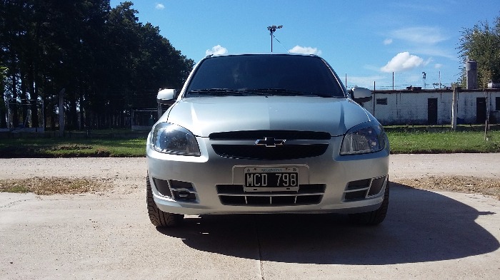 vendo chevrolet celta modelo 2012 con 38000 km impecable