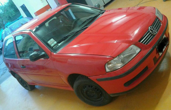 vendo gol power mod.2004 aire/direccion/nafta .3puertas. unica mano. muy buen estado !!!.