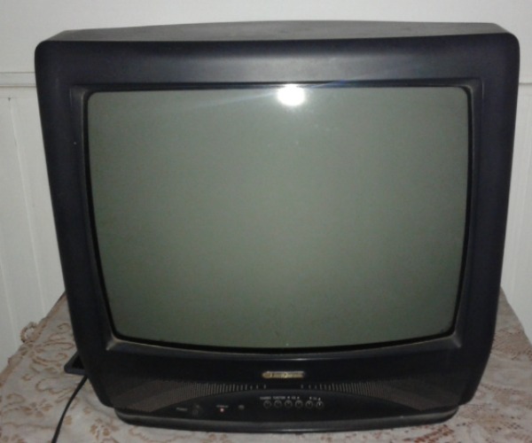 2 televisores