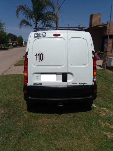 kangoo 5 puertas, muy buen estado, 111000 km originales, papeles al dia.