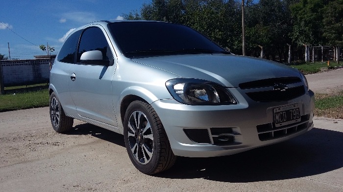 vendo chevrolet celta modelo 2012 con 38000 km impecable