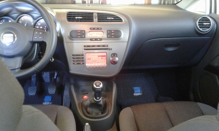 vendo seat león 1.8 tsi 180 cv 2009 66000km único dueño. único en su estado! oportunidad! para entendidos y exigentes. no permutas.