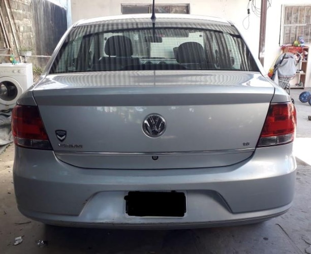 vendo volkswagen voyage modelo 2011 140000km