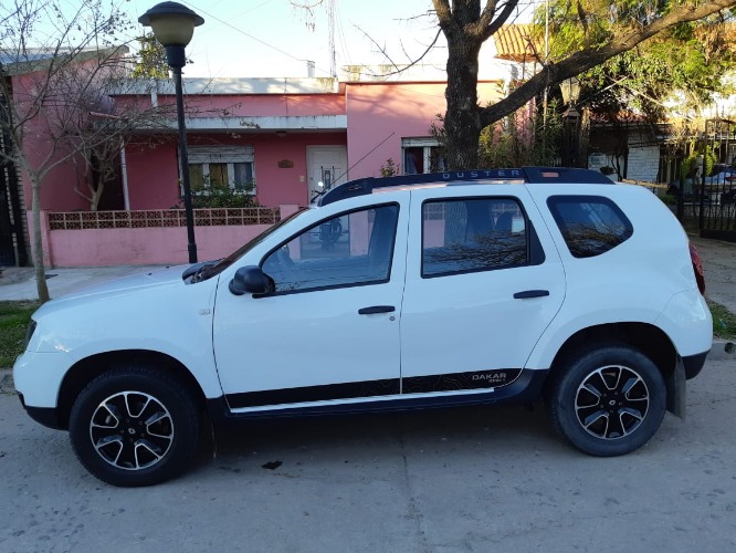 renault duster dakar 2.0, año 2017, 27000 km.