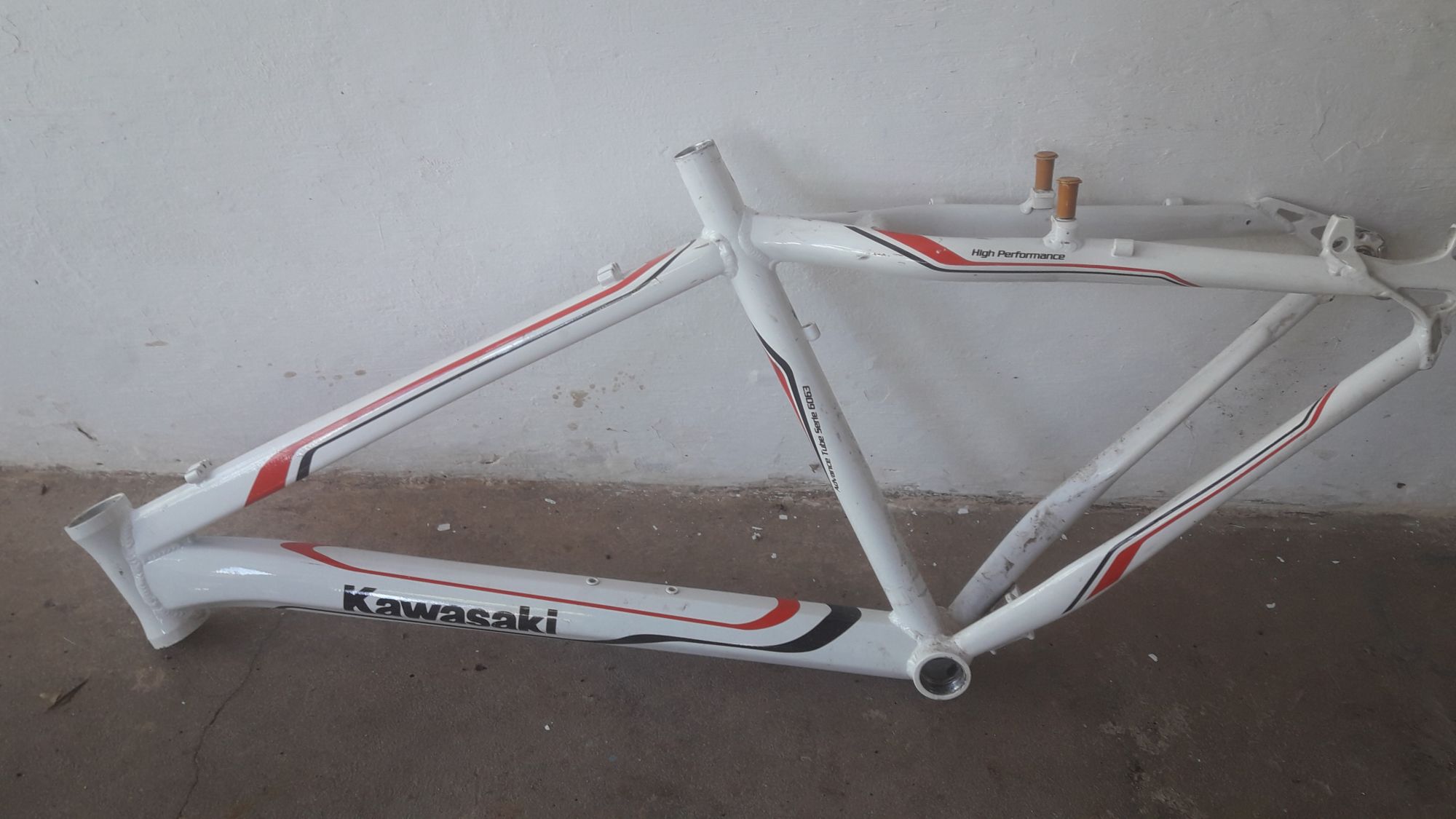 CUADRO DE BICICLETA (ROD26) KAWASAKI