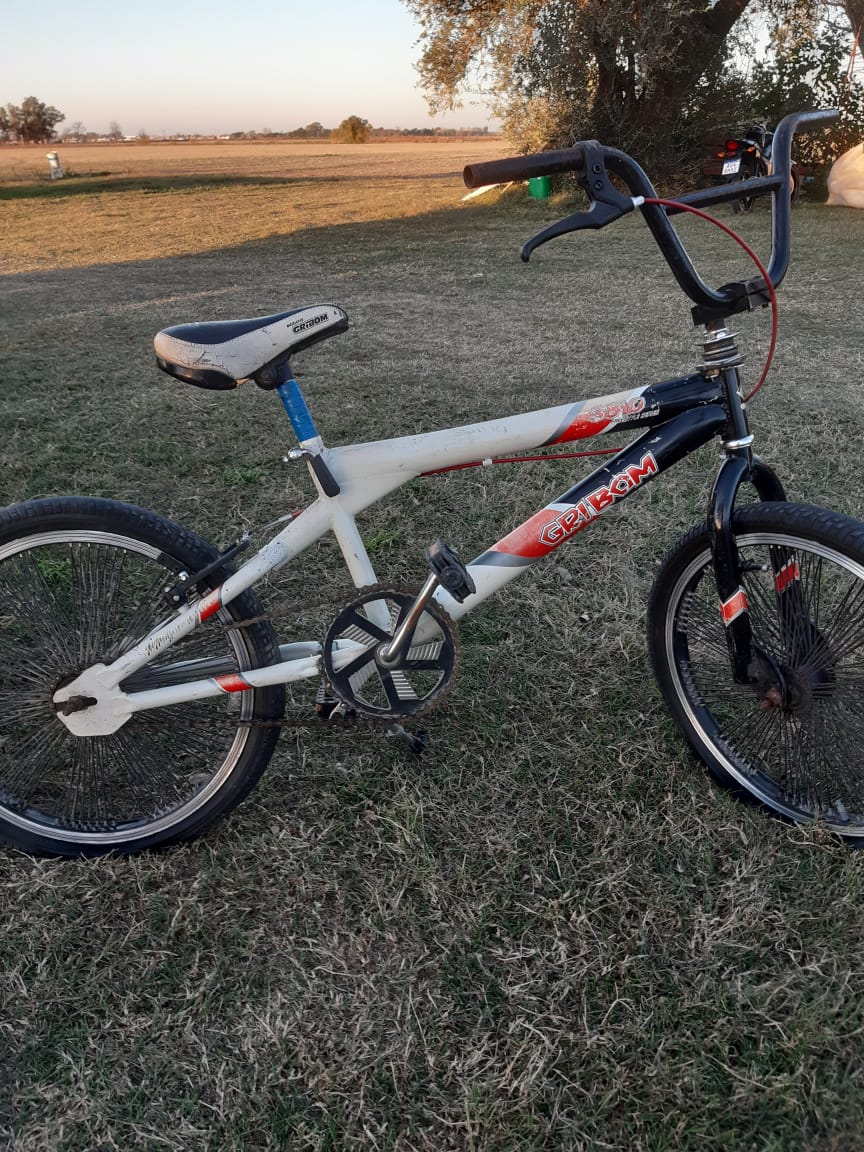 Bicicleta Gribom tipo bmx