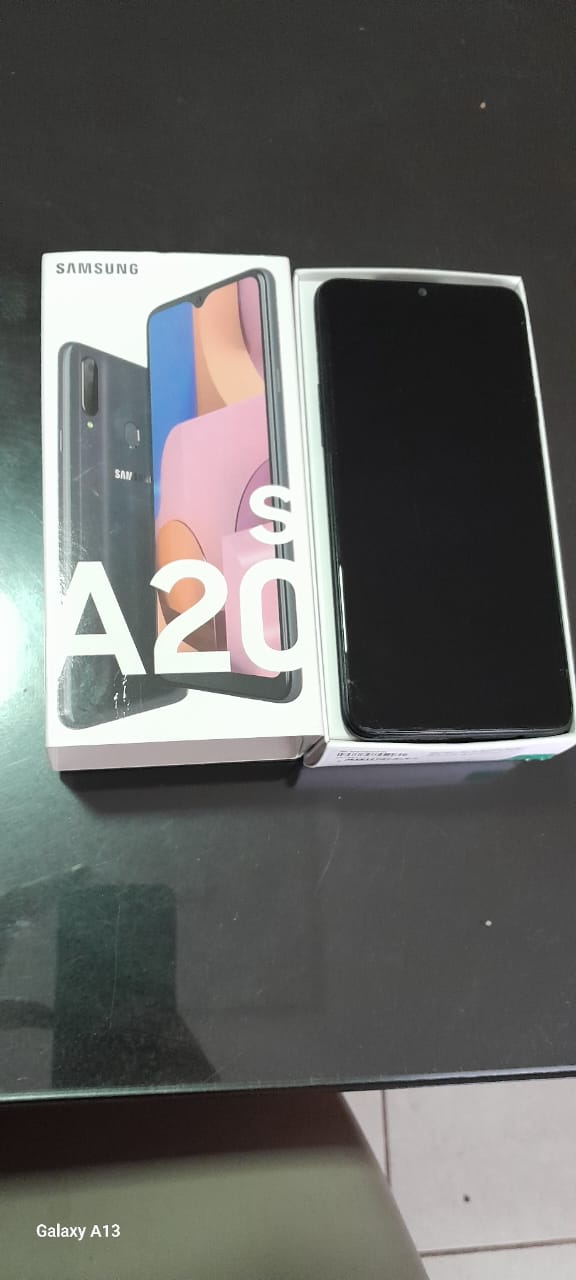 CELULAR SAMSUNG A 20 S