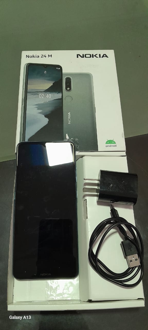 CELULAR NOKIA 2.4